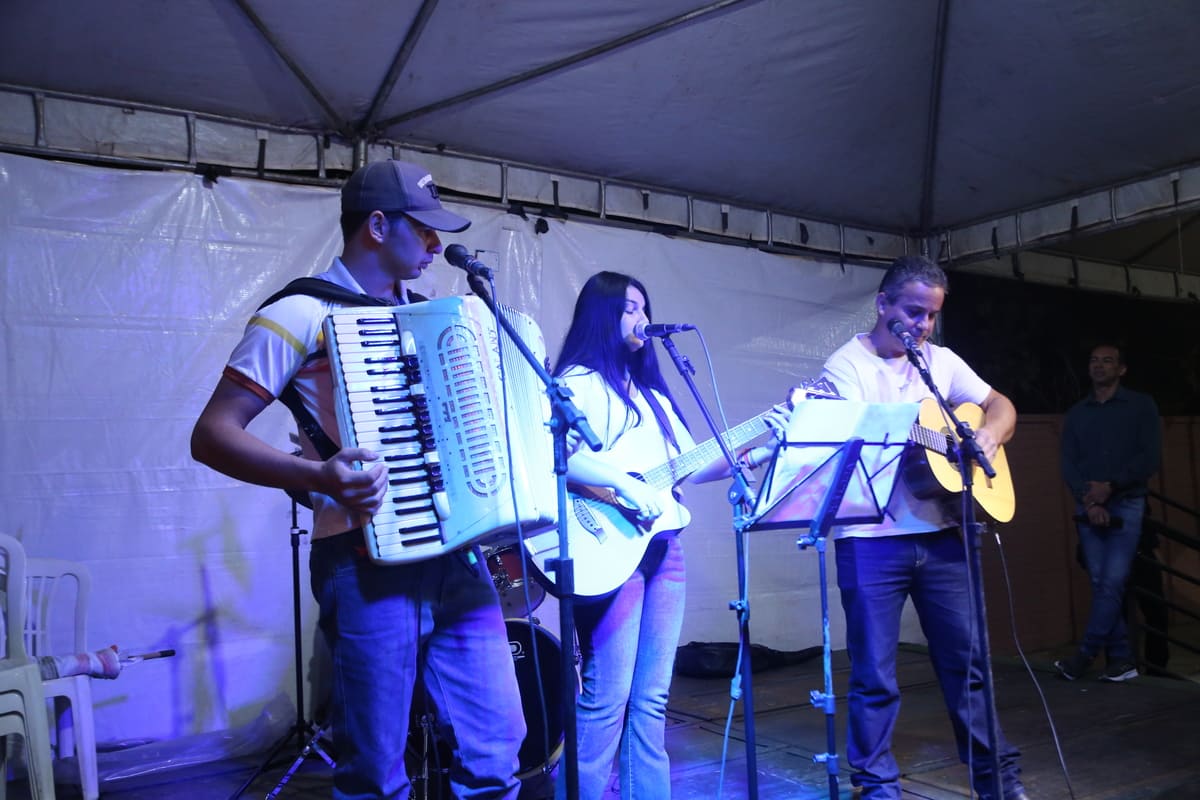 Feira da AgriCultura Douradoquara - MG